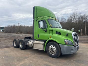 Main image Freightliner Cascadia 113